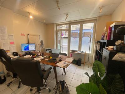 Magasins - 17 m² - 1 pièce