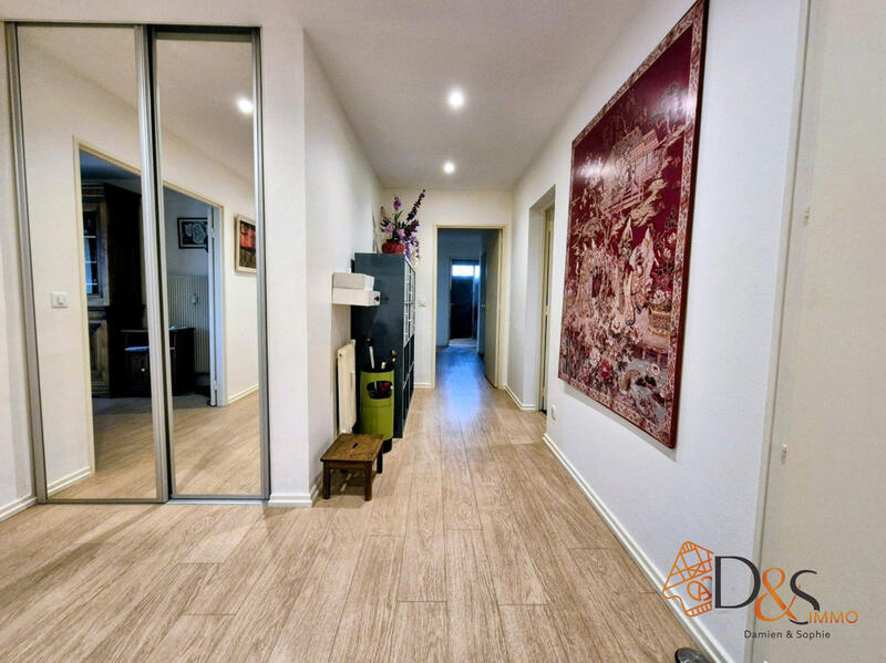 Appartement - 151 m² - 7 pièces