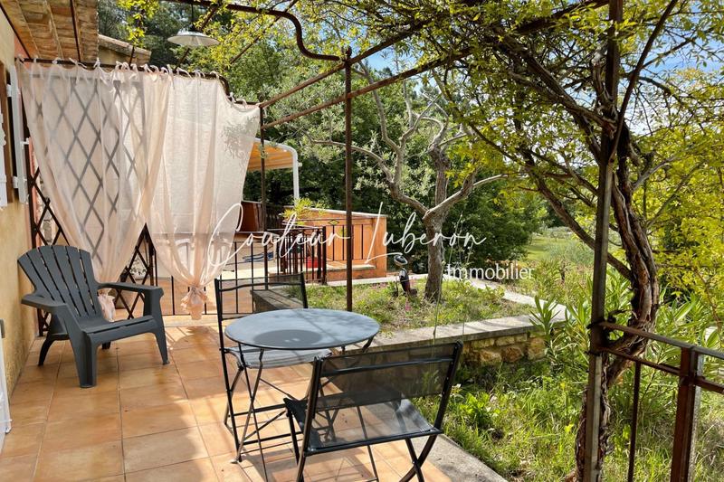 Maison - 310 m² - 14 pièces