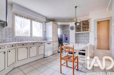 Maison - 167 m² - 7 pièces