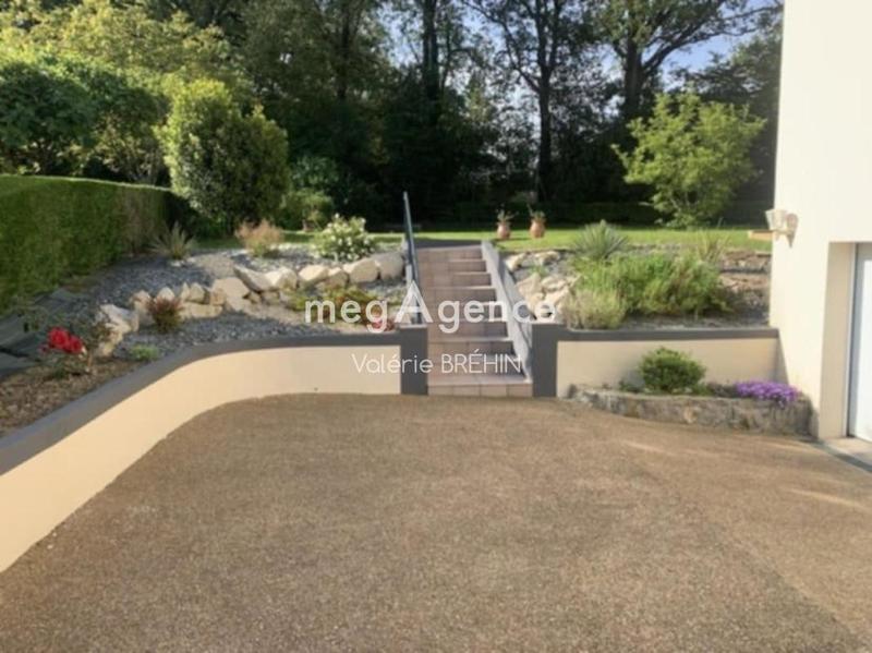 Maison - 174 m² - 7 pièces