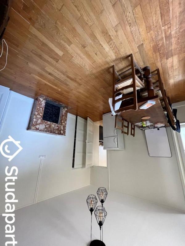 Chambre - 15 m² - 1 pièce