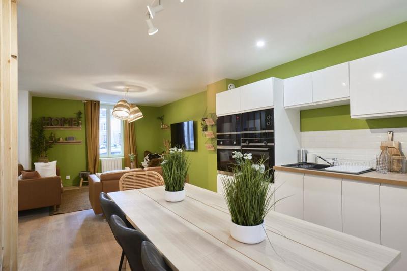 Maison - 148 m² - 8 pièces