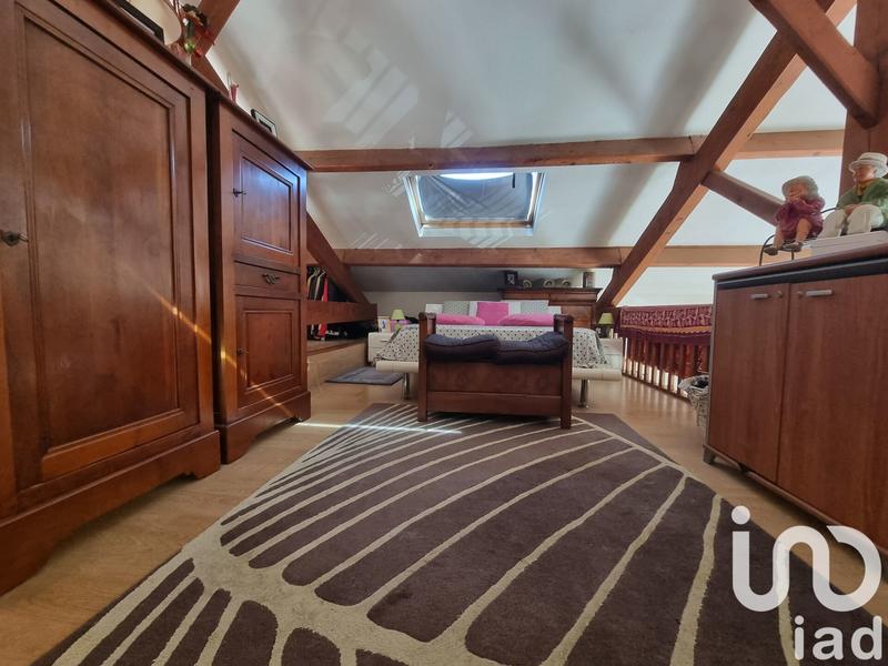 Maison - 192 m² - 4 pièces