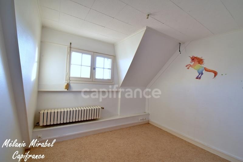 Maison - 155 m² - 8 pièces