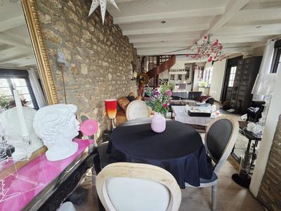 Maison - 129 m² - 7 pièces