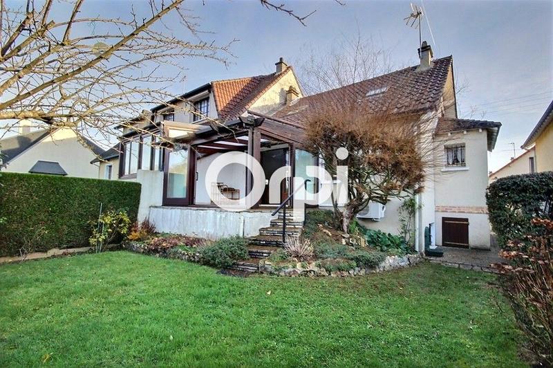 Maison - 93 m² - 4 pièces