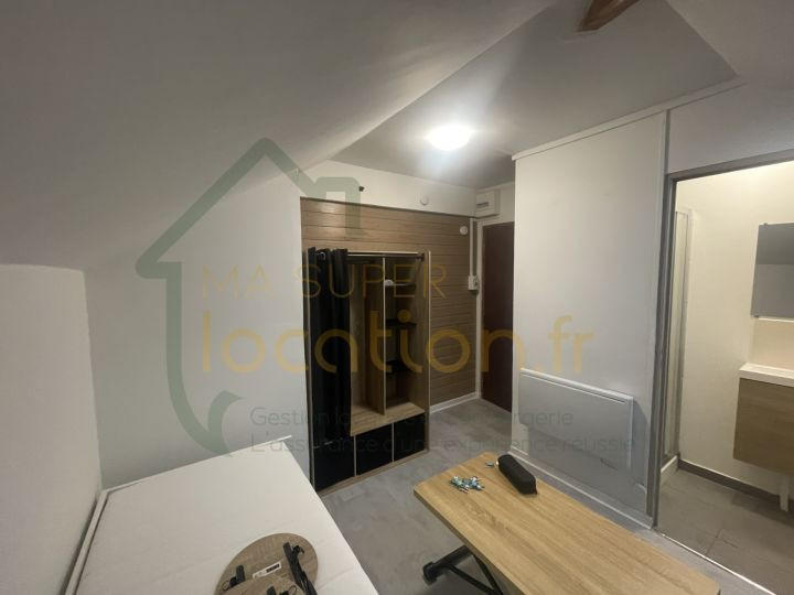 Appartement - 15 m² - 1 pièce