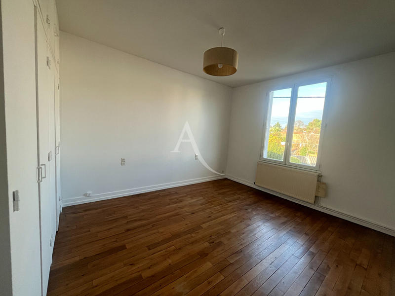 Maison - 106 m² - 4 pièces