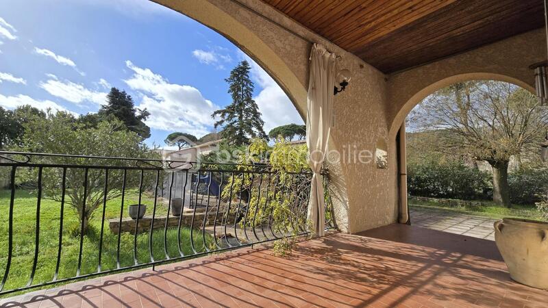 Maison ancienne - 100 m² - 5 pièces