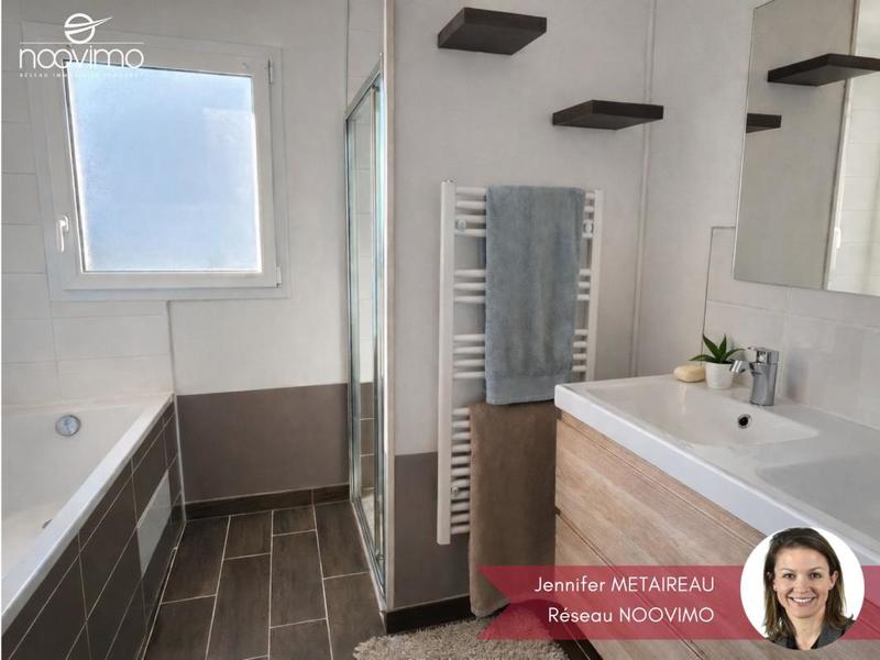 Maison - 105 m² - 5 pièces