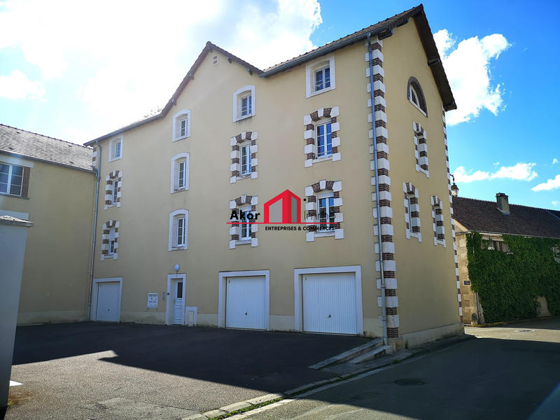Appartement - 95 m² - 3 pièces