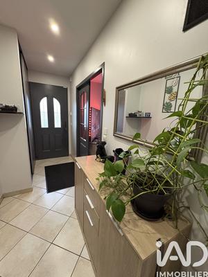 Maison - 90 m² - 5 pièces