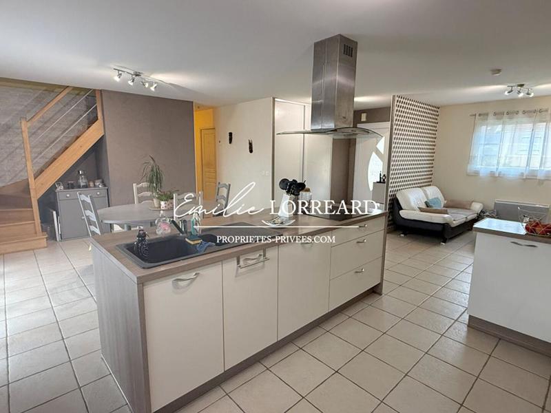 Maison - 122 m² - 6 pièces