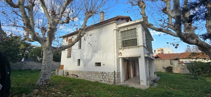 Villa - 150 m² - 5 pièces