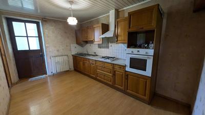 Maison en pierre - 93 m² - 5 pièces