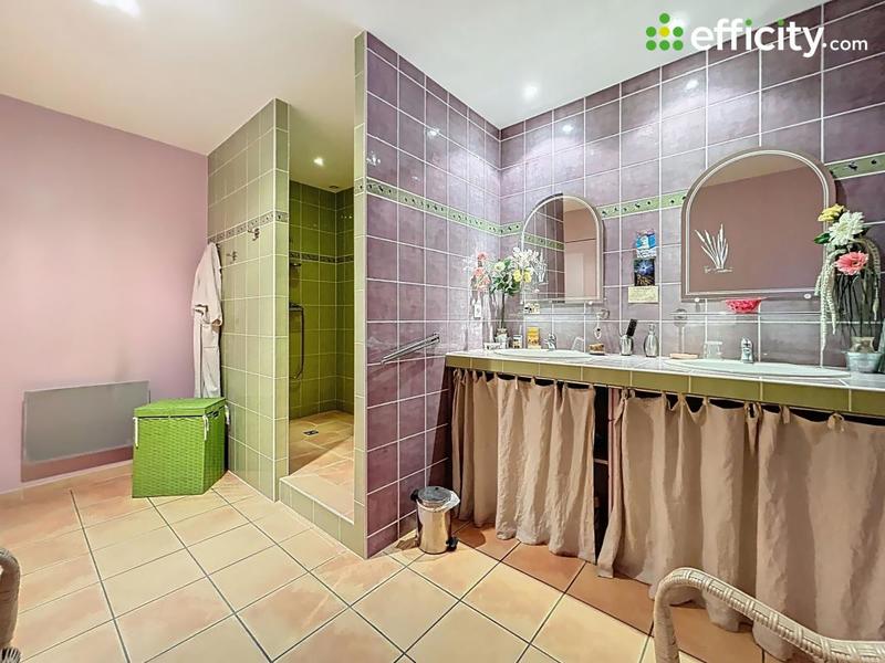 Maison bourgeoise - 275 m² - 8 pièces