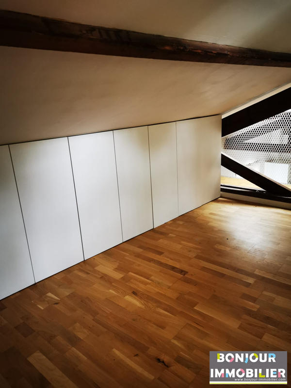 Maison - 104 m² - 4 pièces