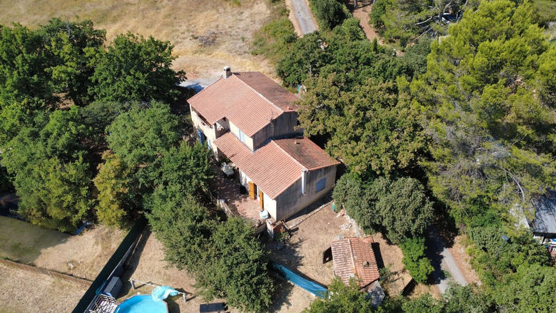 Maison - 141 m² - 6 pièces