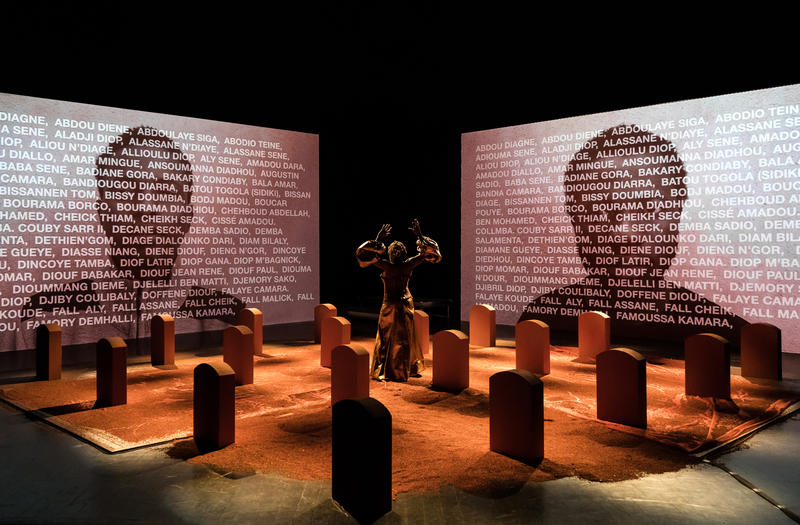 Chasselay et autres massacres de Eva Doumbia