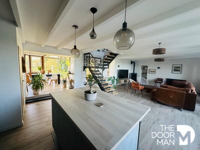 Maison en pierre - 144 m² - 4 pièces