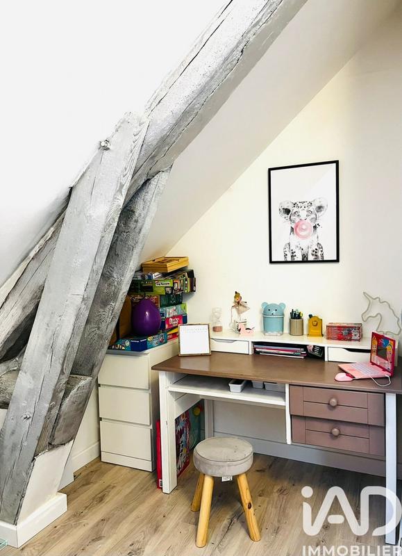 Maison - 90 m² - 5 pièces