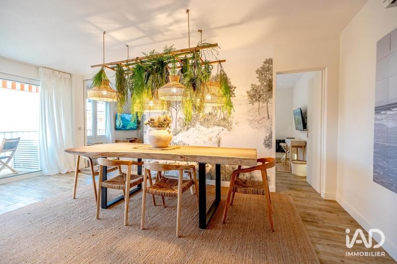 Appartement - 79 m² - 3 pièces