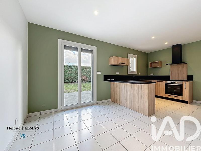 Maison - 90 m² - 5 pièces