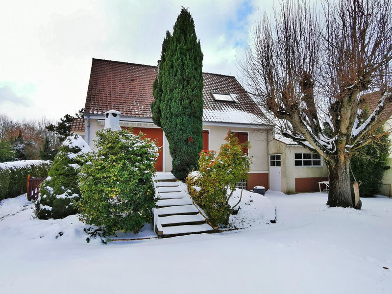 Maison - 103 m² - 5 pièces