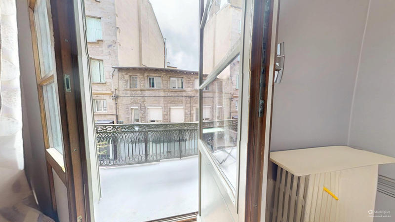 Appartement - 94 m² - 4 pièces