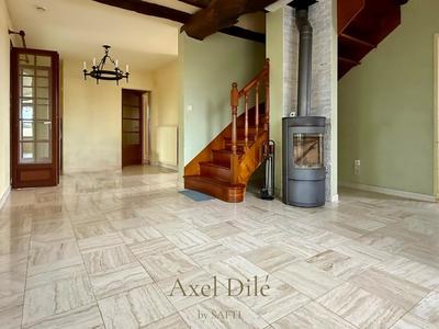 Maison - 147 m² - 6 pièces
