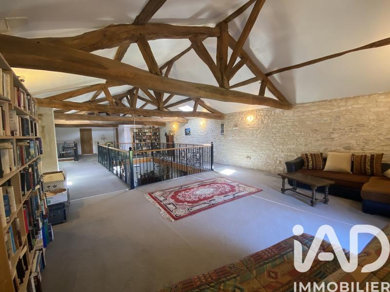 Maison de village - 341 m² - 10 pièces