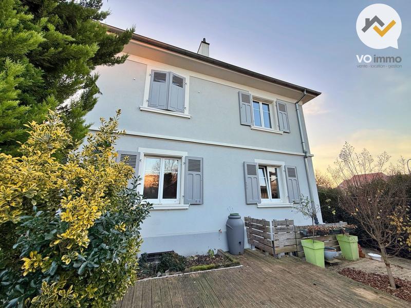 Maison - 154 m² - 9 pièces