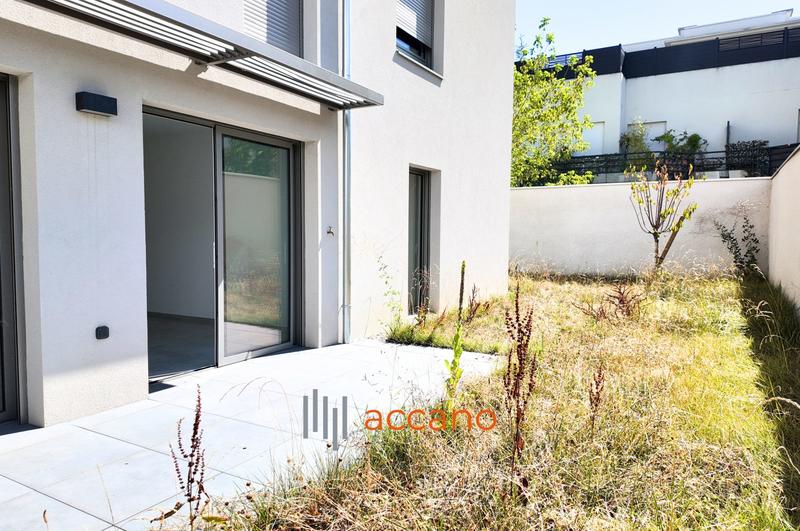 Appartement - 100 m² - 5 pièces