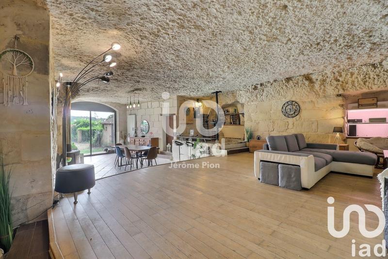 Maison - 250 m² - 6 pièces