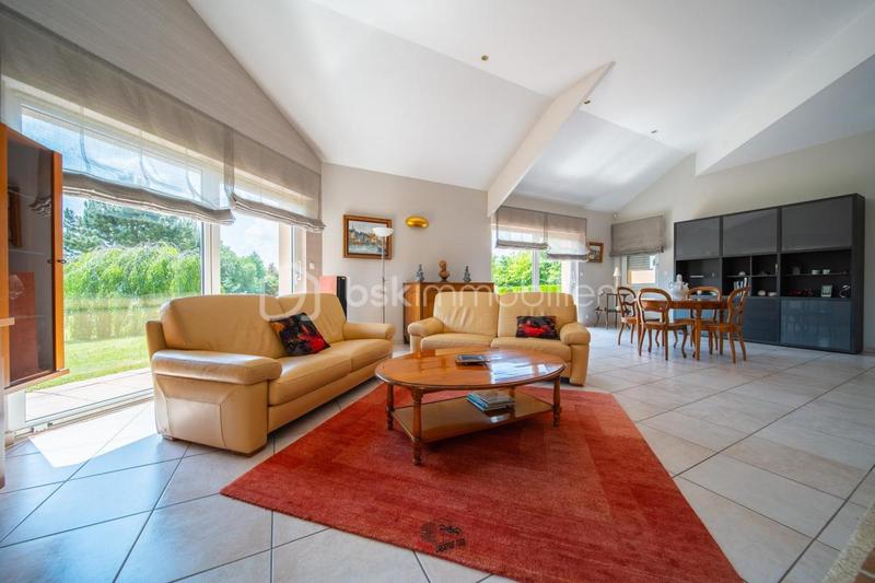 Maison d'architecte - 290 m² - 8 pièces