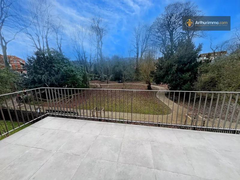 Appartement - 108 m² - 3 pièces