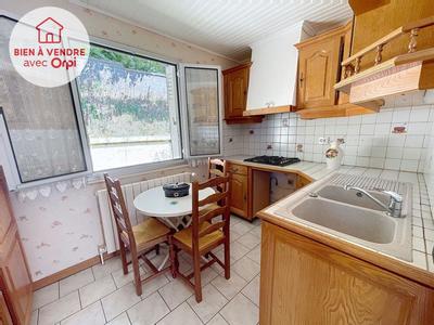 Maison - 97 m² - 4 pièces