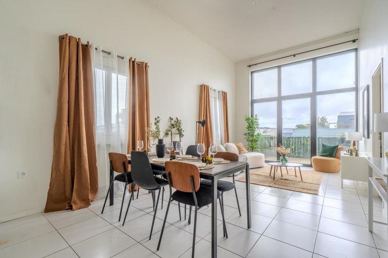 Appartement - 75 m² - 4 pièces