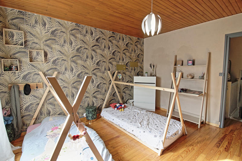 Maison - 137 m² - 5 pièces