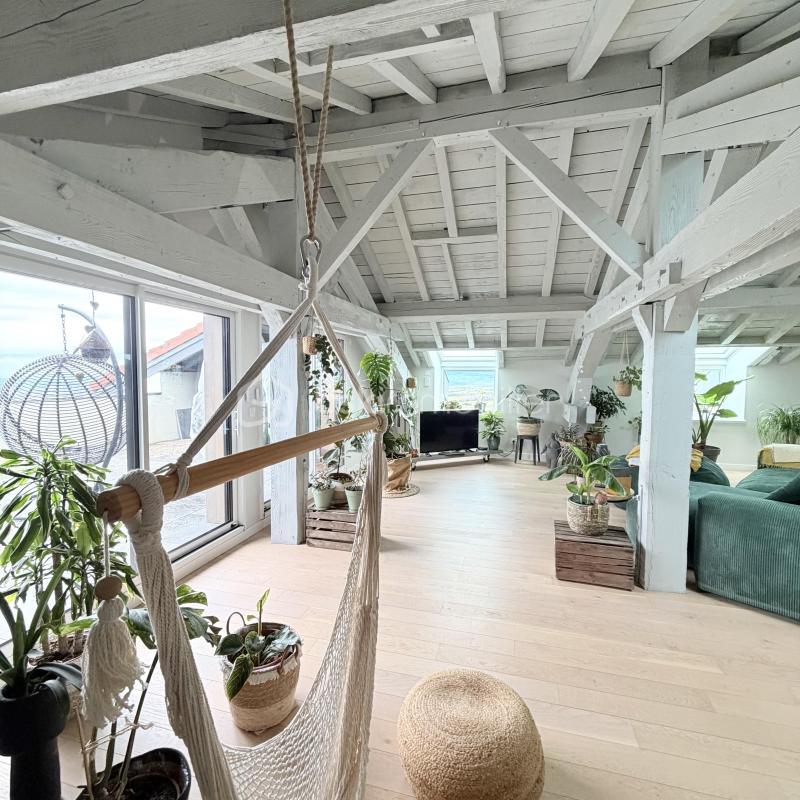 Appartement - 189 m² - 6 pièces