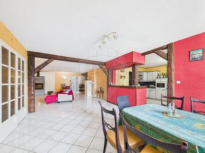 Moulin - 325 m² - 11 pièces