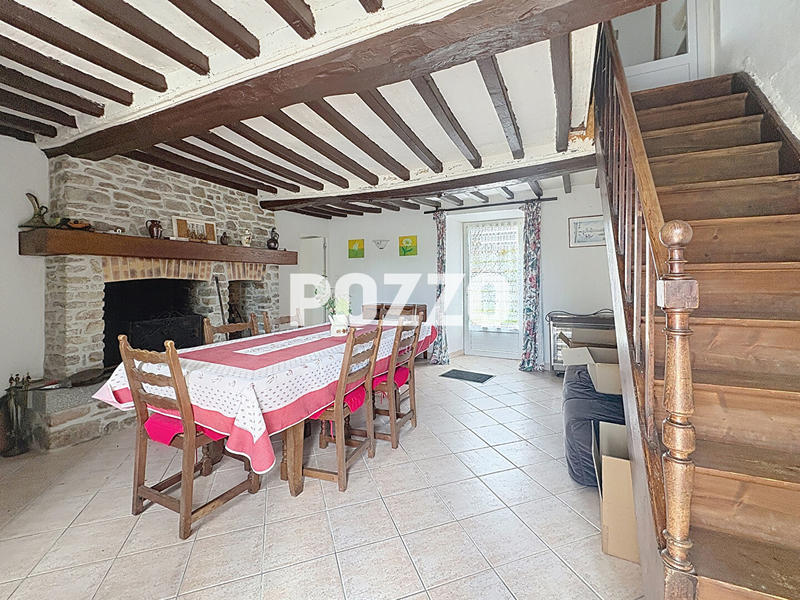 Maison - 175 m² - 9 pièces
