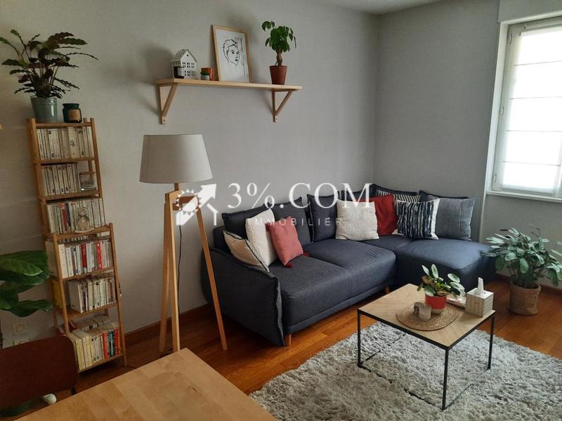 Appartement - 82 m² - 3 pièces