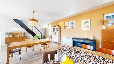 Corps de ferme - 284 m² - 7 pièces