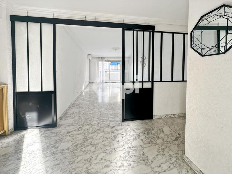 Appartement - 80 m² - 3 pièces