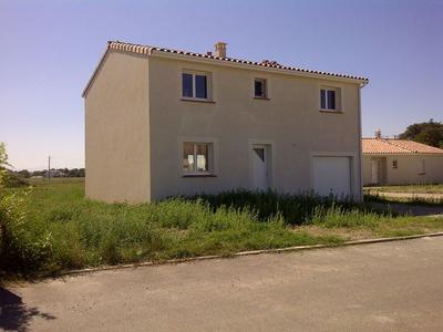 Maison traditionnelle - 120 m² - 5 pièces