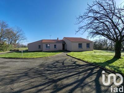 Maison - 158 m² - 6 pièces