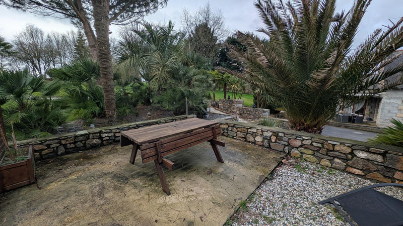 Propriété - 136 m² - 5 pièces