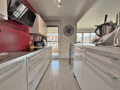 Appartement - 70 m² - 3 pièces